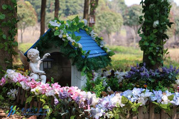 安葬宠物3年3666元 南京宠物殡葬市场火爆