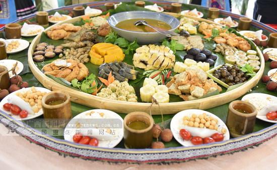 大化推出壮瑶风味系列美食打造民族特色餐饮品牌