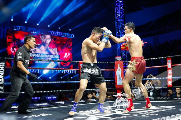 力量碰撞高手对决 中国顶尖格斗赛事《峨眉传奇》重庆站落幕_媒体推荐_新闻_齐鲁网