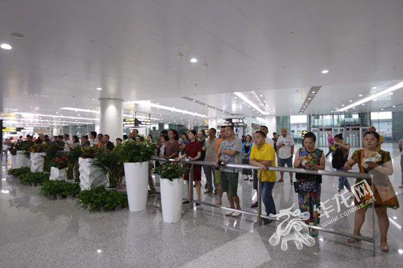 启用首日预计接待旅客近8万人次 29日凌晨3时后,重庆江北国际机场t3a