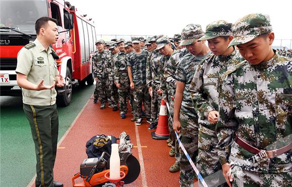 大学生入伍当消防官兵好不好?累不累,有前途么?