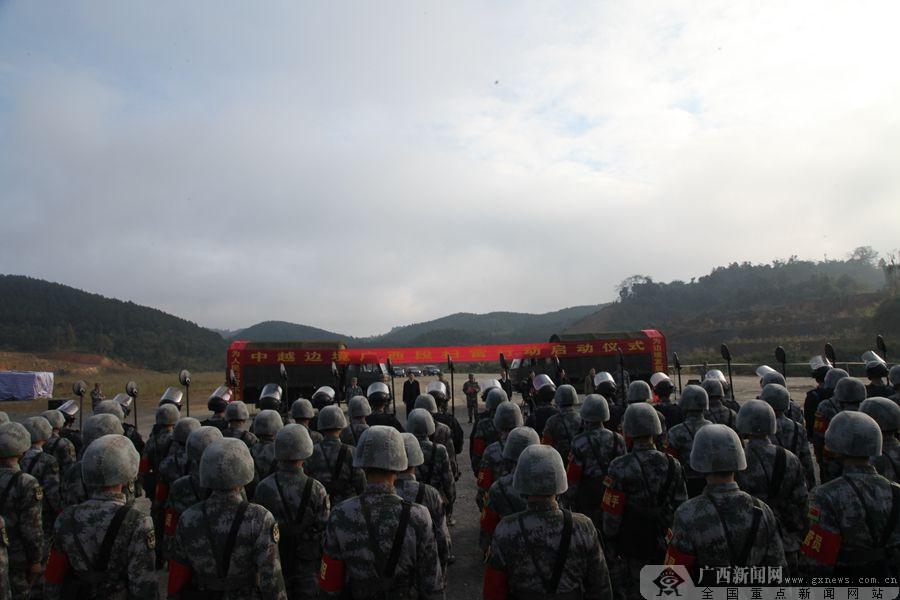 人力和技术支持,自治区政府和广西军区为排雷行动提供了大量的原始