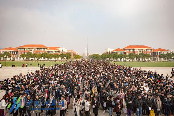 中传南广学院艺考开考 报考人次继续领跑国内