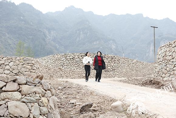 【重庆基层水利实干家】龙海燕:山土为纸,泥石为笔,绘