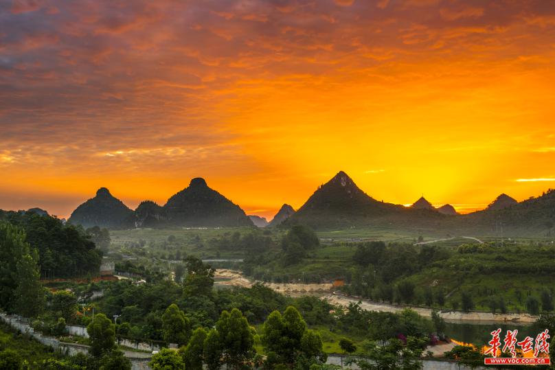 贵州黔西南州送出冬季大礼包 12月1日起景区