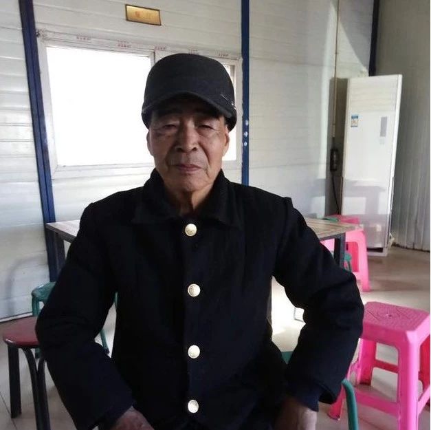 【接力寻人】济南57岁男子骑车走失,穿白色短袖,黑色皮鞋