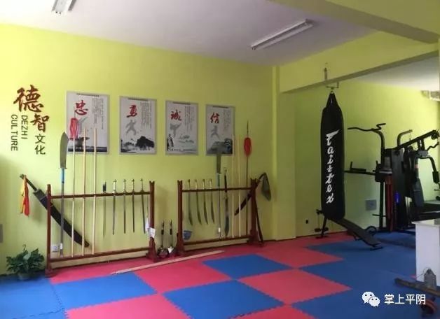 一楼80平方  太平拳历史文化展示大厅 二楼120平  武术多功能练功房
