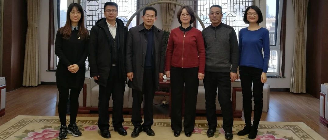 李荣会见韩国庆尚南道山东代表处 首席代表尹柱角一行