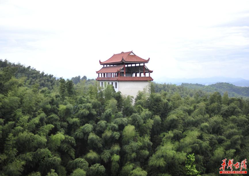 【十九大時光·湖南旅遊工作巡禮】十大生態旅遊景區 青山綠水裡享受