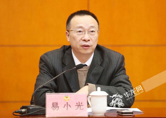 易小光:实施乡村振兴战略 加快推进重庆农业农村现代化