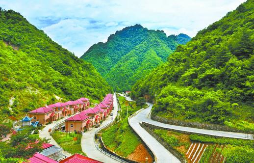 ① 湖北省保康县马桥镇尧治河村.(资料图片)四川日报供图