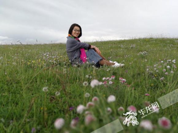 多年来,杨菊总是从细微小事入手,以一言一行去感化学生.