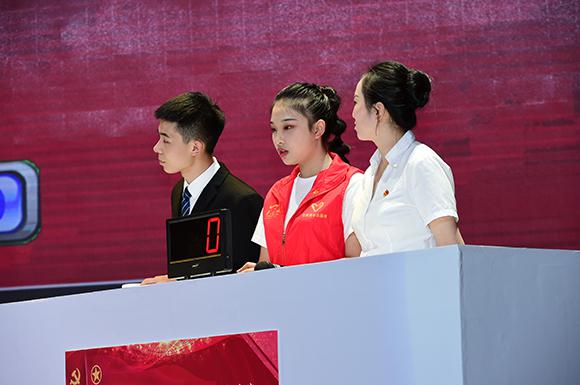 重庆市团干部岗位实践大比武 12名优秀团干部同台比拼各项技能