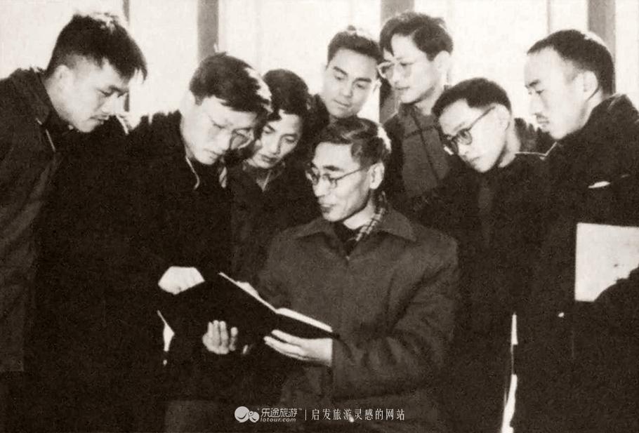 爱在天际永怀共和国两弹一星元勋星空永恒