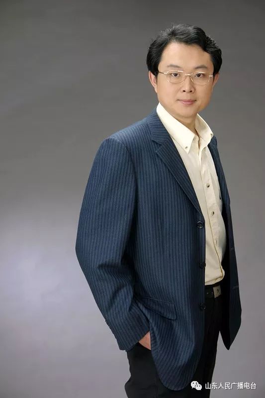 播音:山东人民广播电台主持人  吴峰钟倩作者:钟倩(85后作家,中国作家