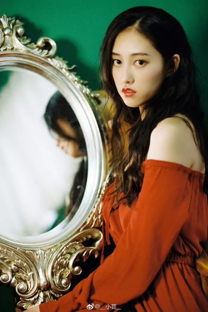 中戏表演系第4名肖小芸,毕业于深圳艺术学校↓再来说说今年中央戏剧