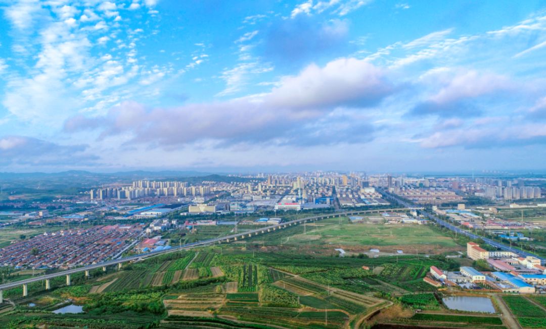 荣成有1000种方式让你爱上她