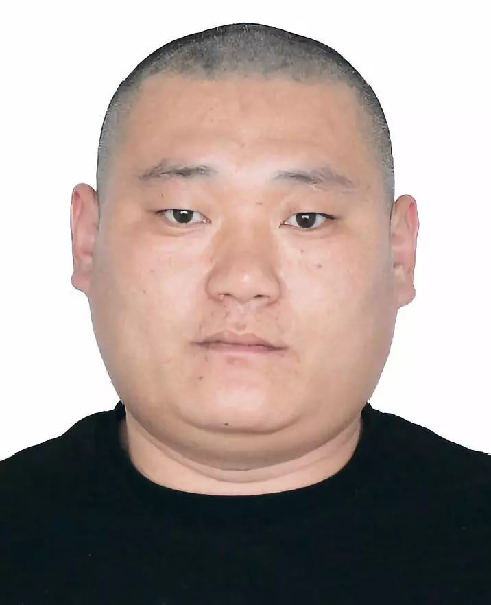 济南警方公布10名涉黑恶在逃名单见到这10个人立马报警